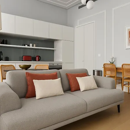 2 Bed Flat With Balcony In Apartmán Lisboa