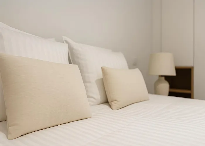 Lejlighed 2 Bed Flat With Balcony In Lisboa